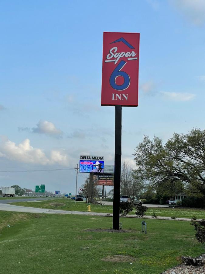 Super 6 Inn Carencro ภายนอก รูปภาพ