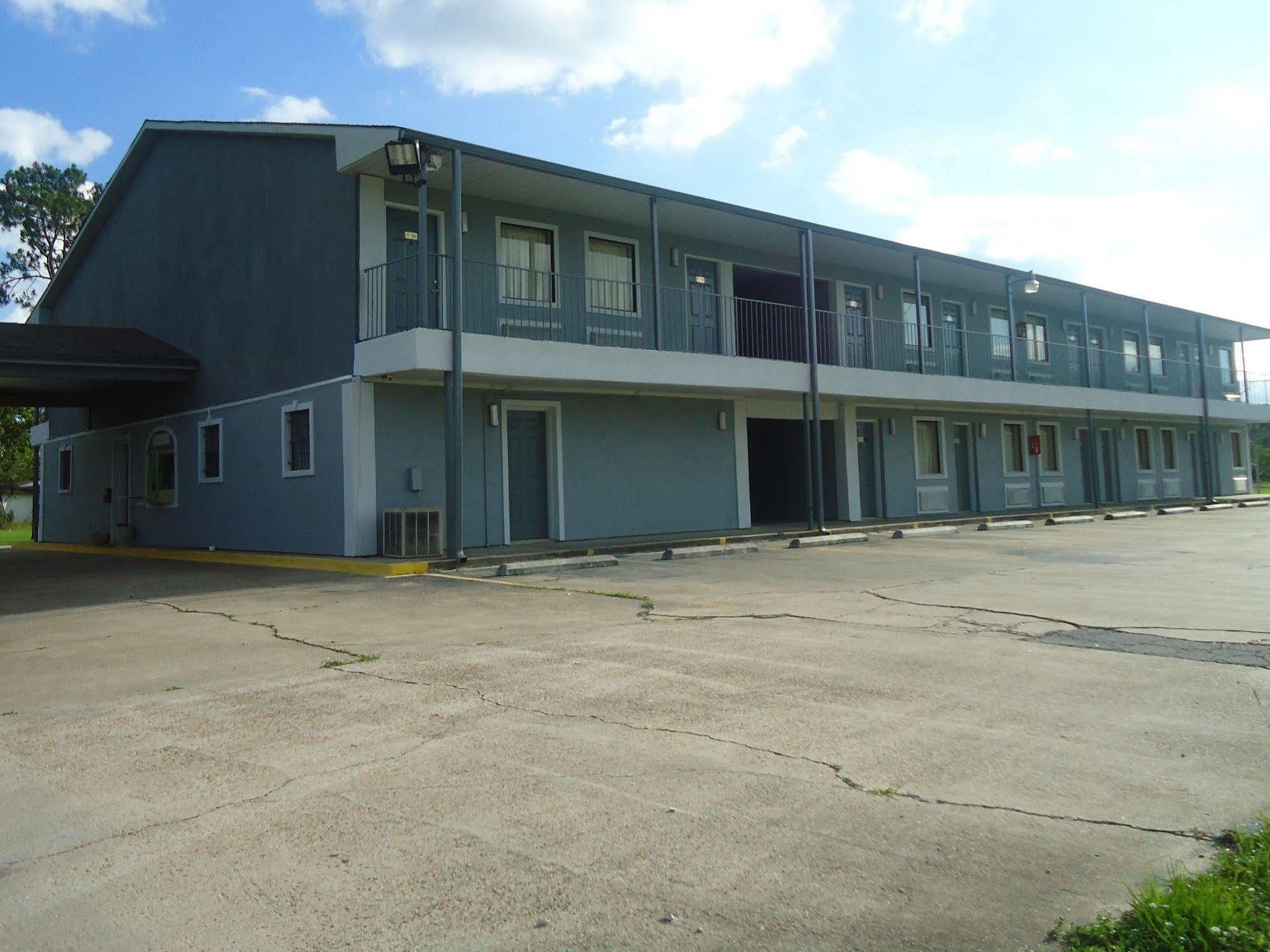 Super 6 Inn Carencro ภายนอก รูปภาพ