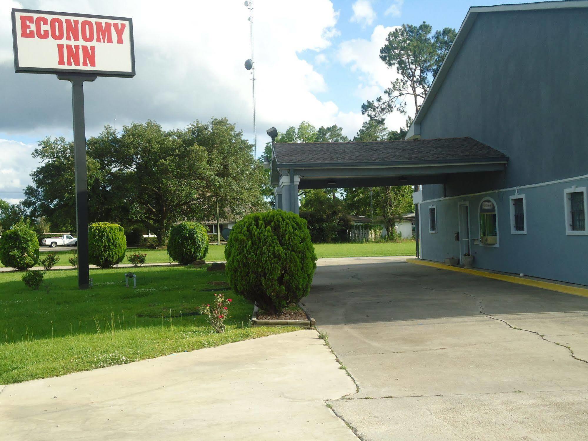 Super 6 Inn Carencro ภายนอก รูปภาพ